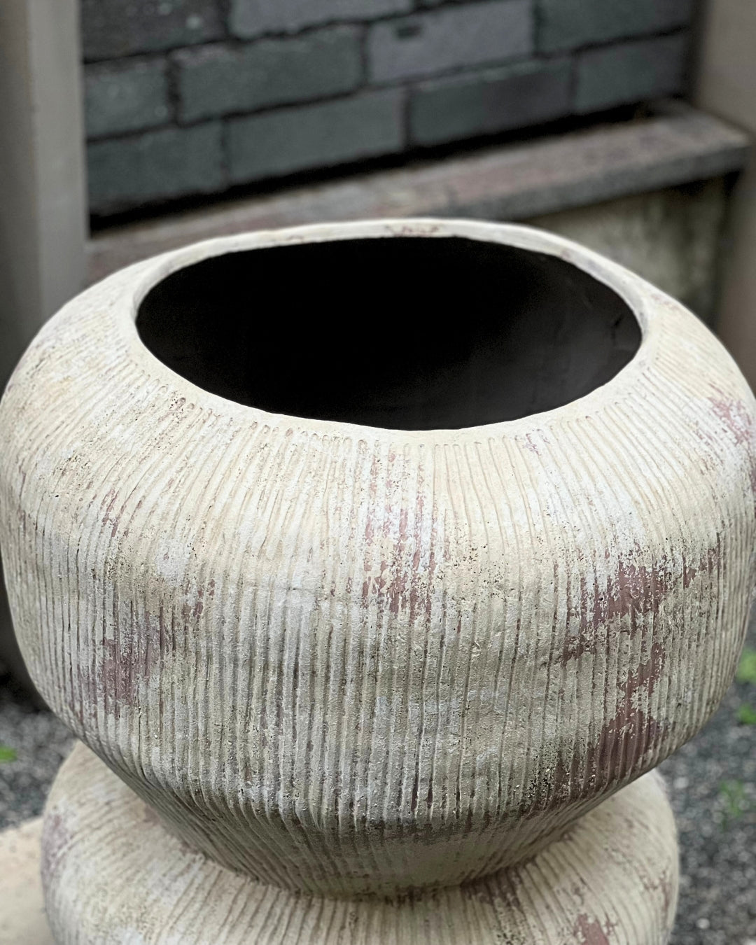 Ribbed Planter
