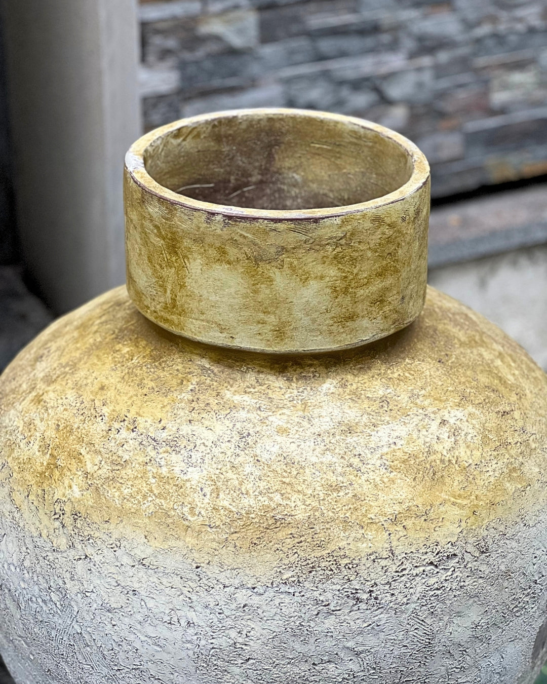 Wide Neck Planter