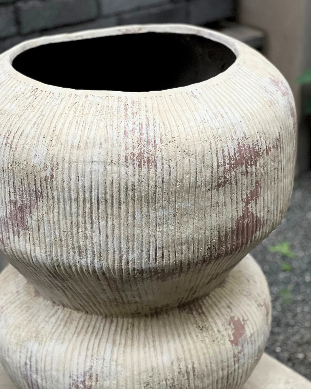 Ribbed Planter