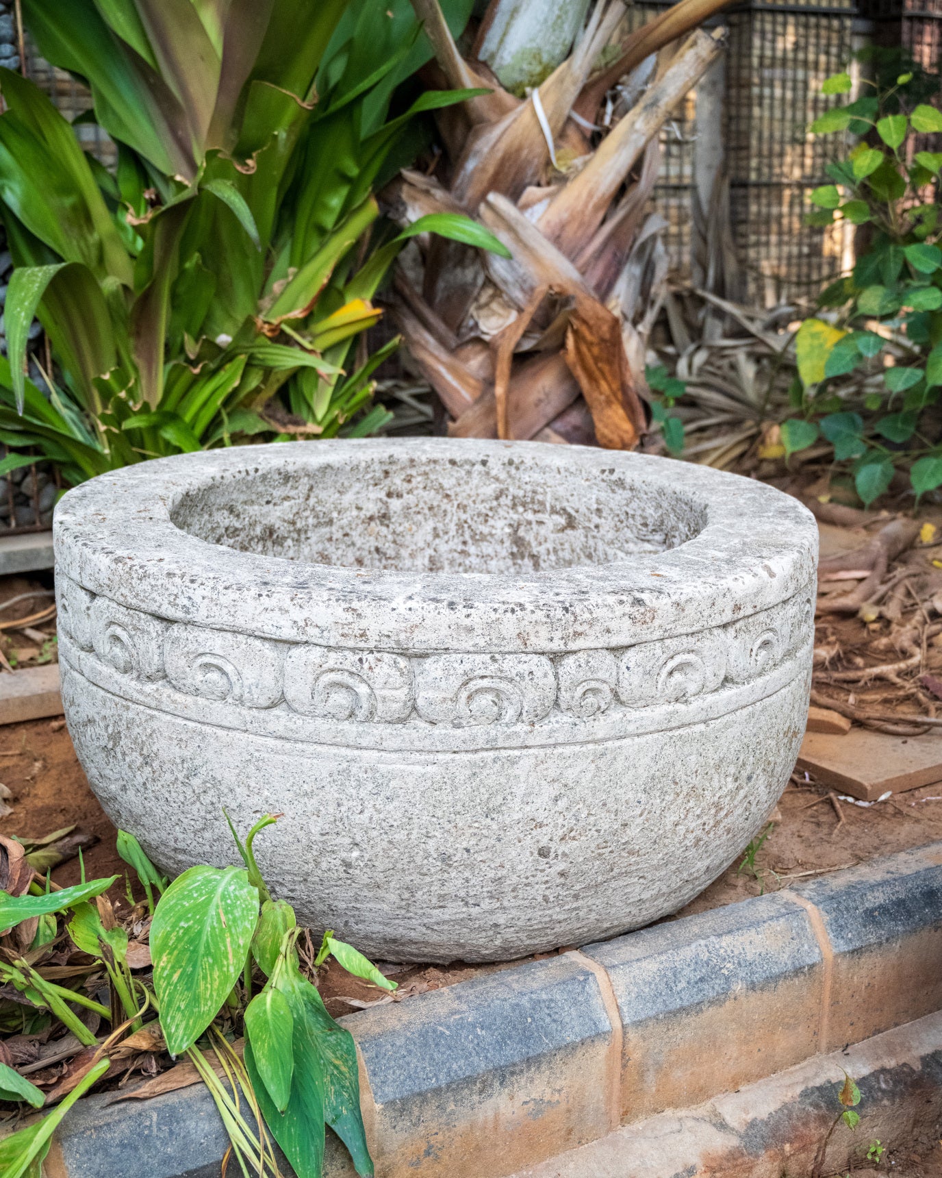 Exotic Carved Stone Urli