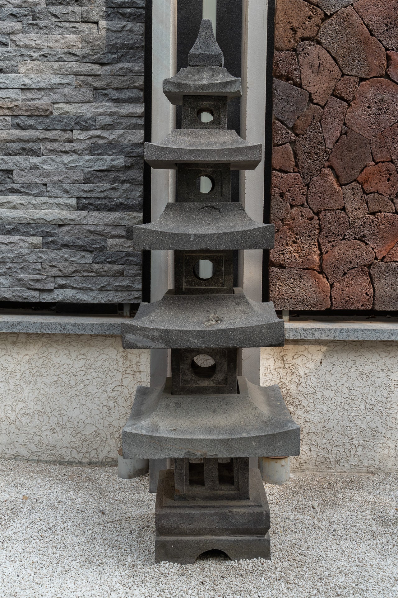 Black Courtyard Pagoda