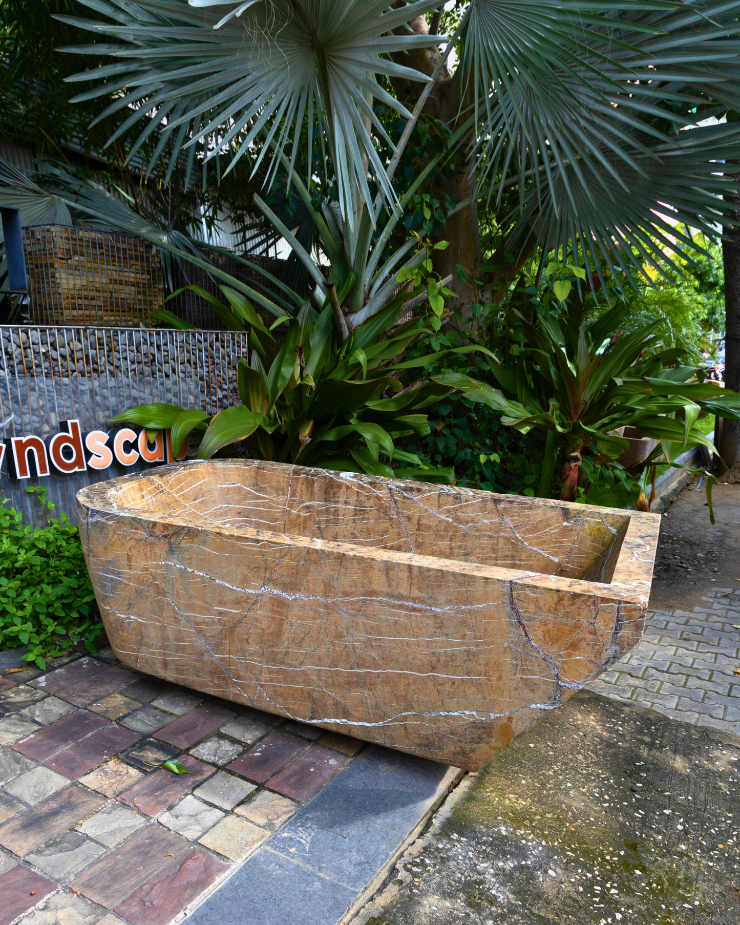 Bath Tub