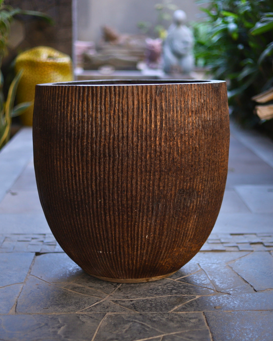 Palm Wood Lining Design Planter