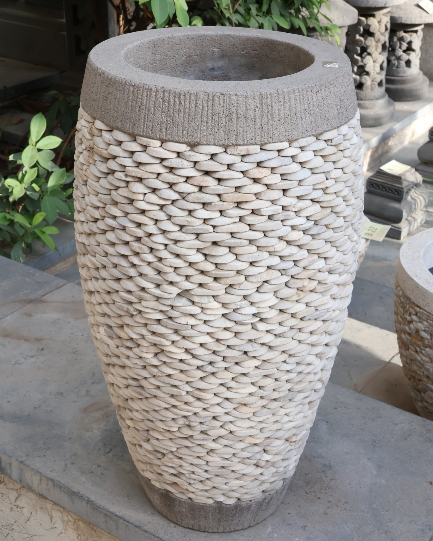 White Ivory Planter M