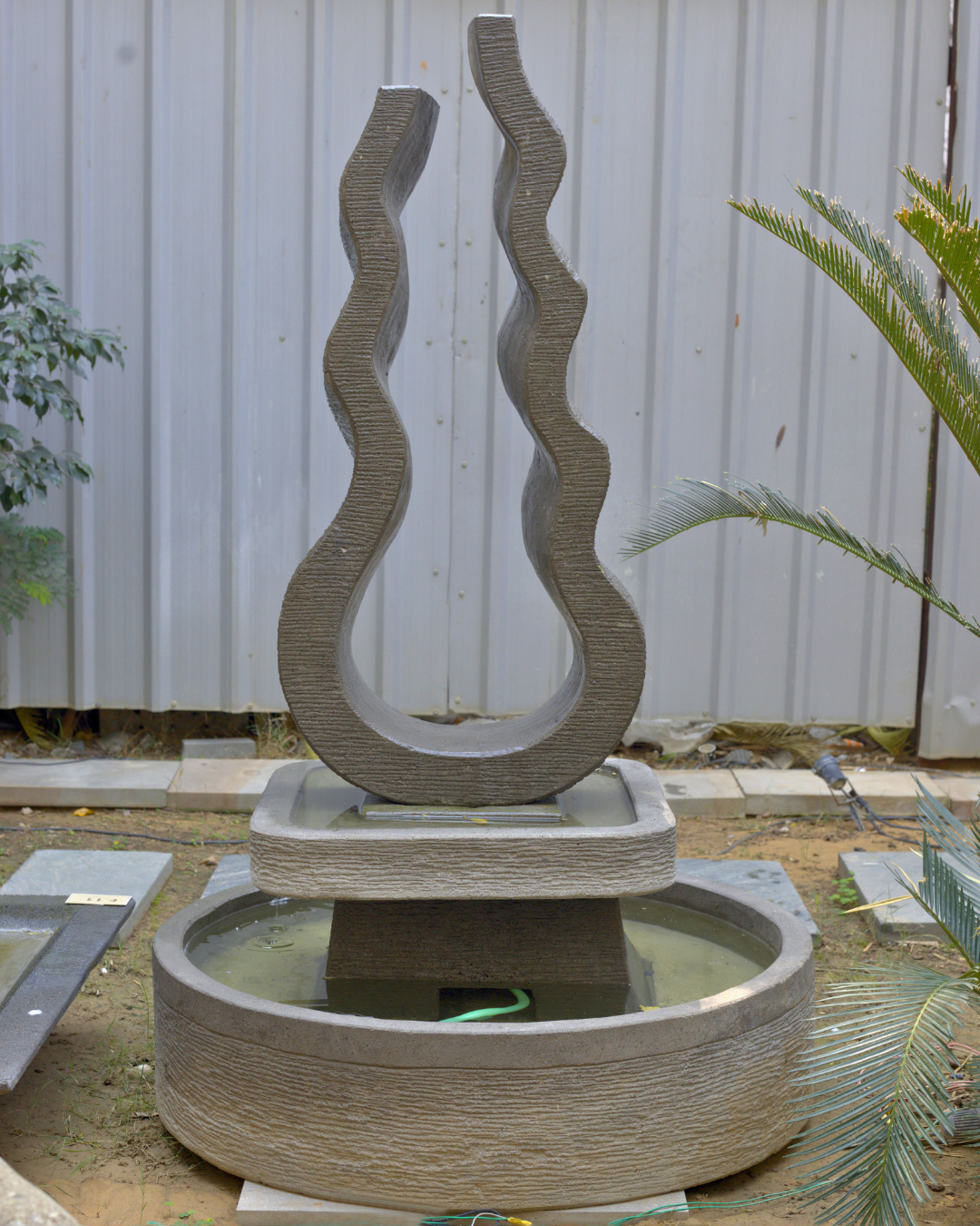 Waveflow Fountain