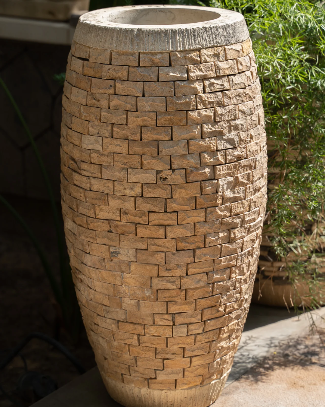 Chipping Stone Pot
